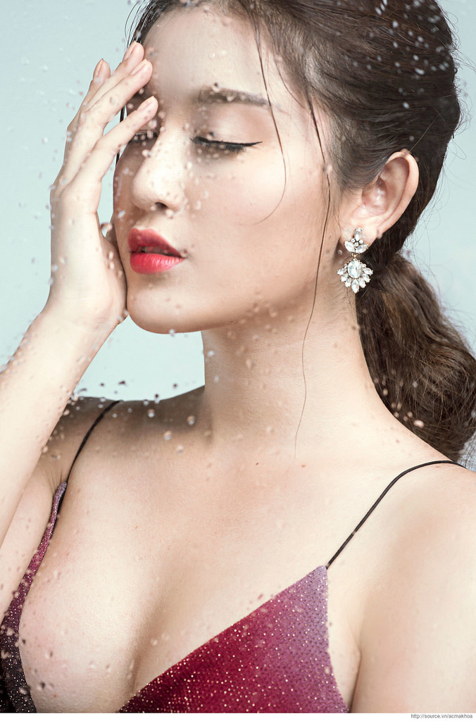 列车上的已婚妇女在线观看